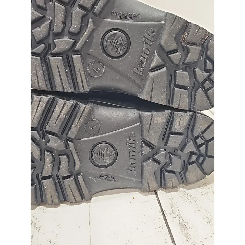Kamik Rocket Waterproof Insulated Winter Snow Boots Sz 4 Black Lightweight